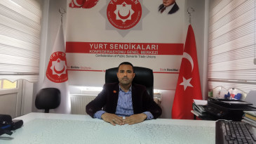 Bayram Gelmiş Neyime: Memur Geçinemiyor, Köyüne Dahi Gidemiyor